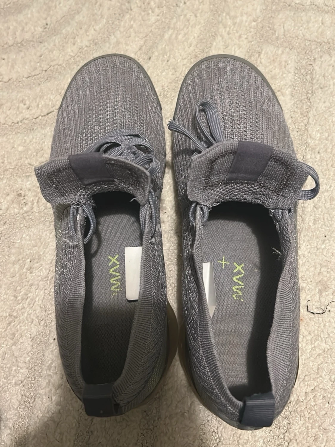 Grå Nike Air sneakers i stickad mesh - 3