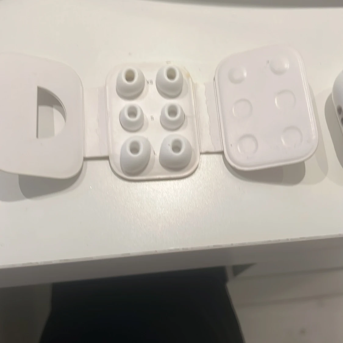 AirPods Pro - 4