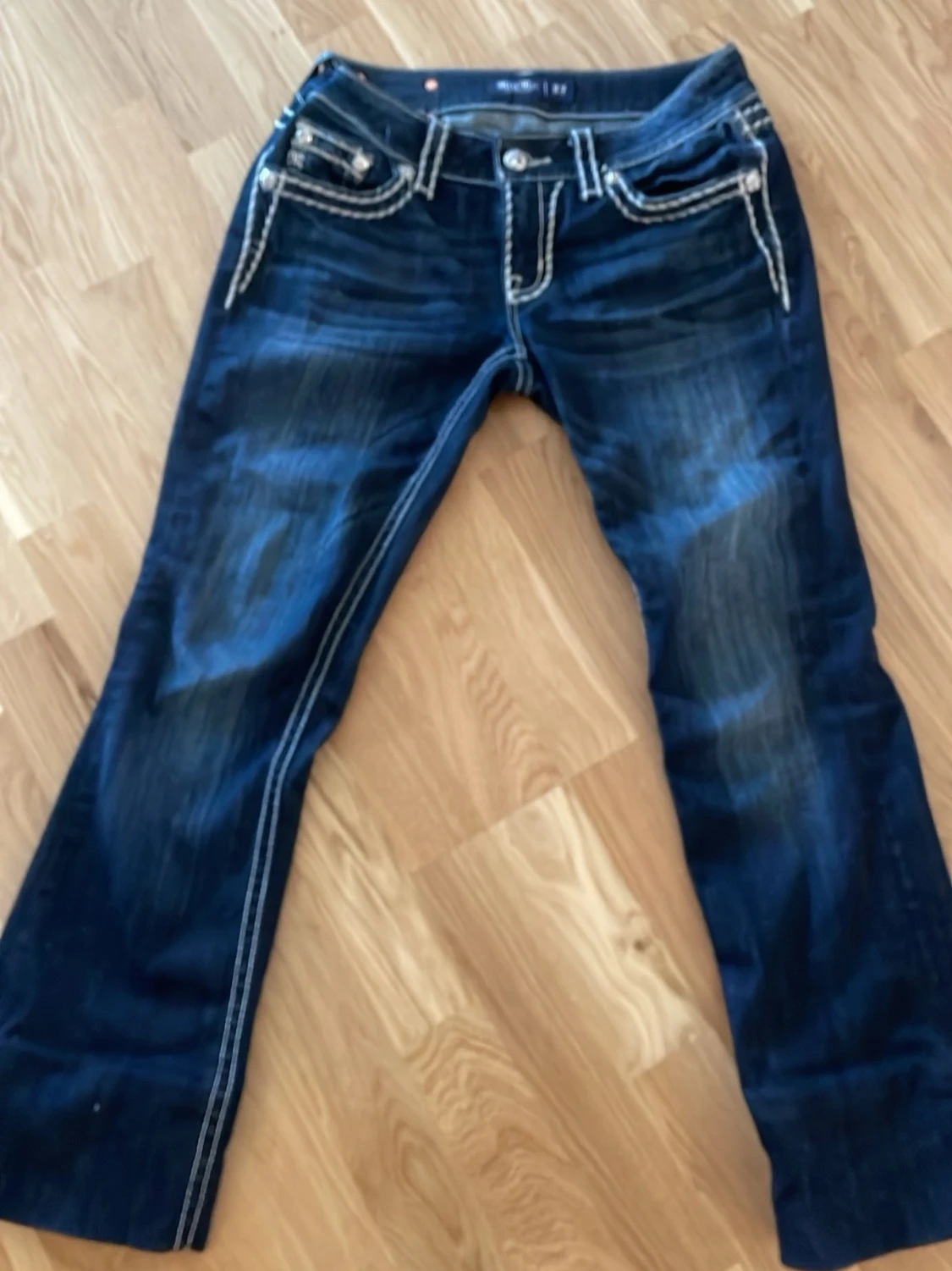 Y2K Miss Me mörkblå jeans med detaljer - 6