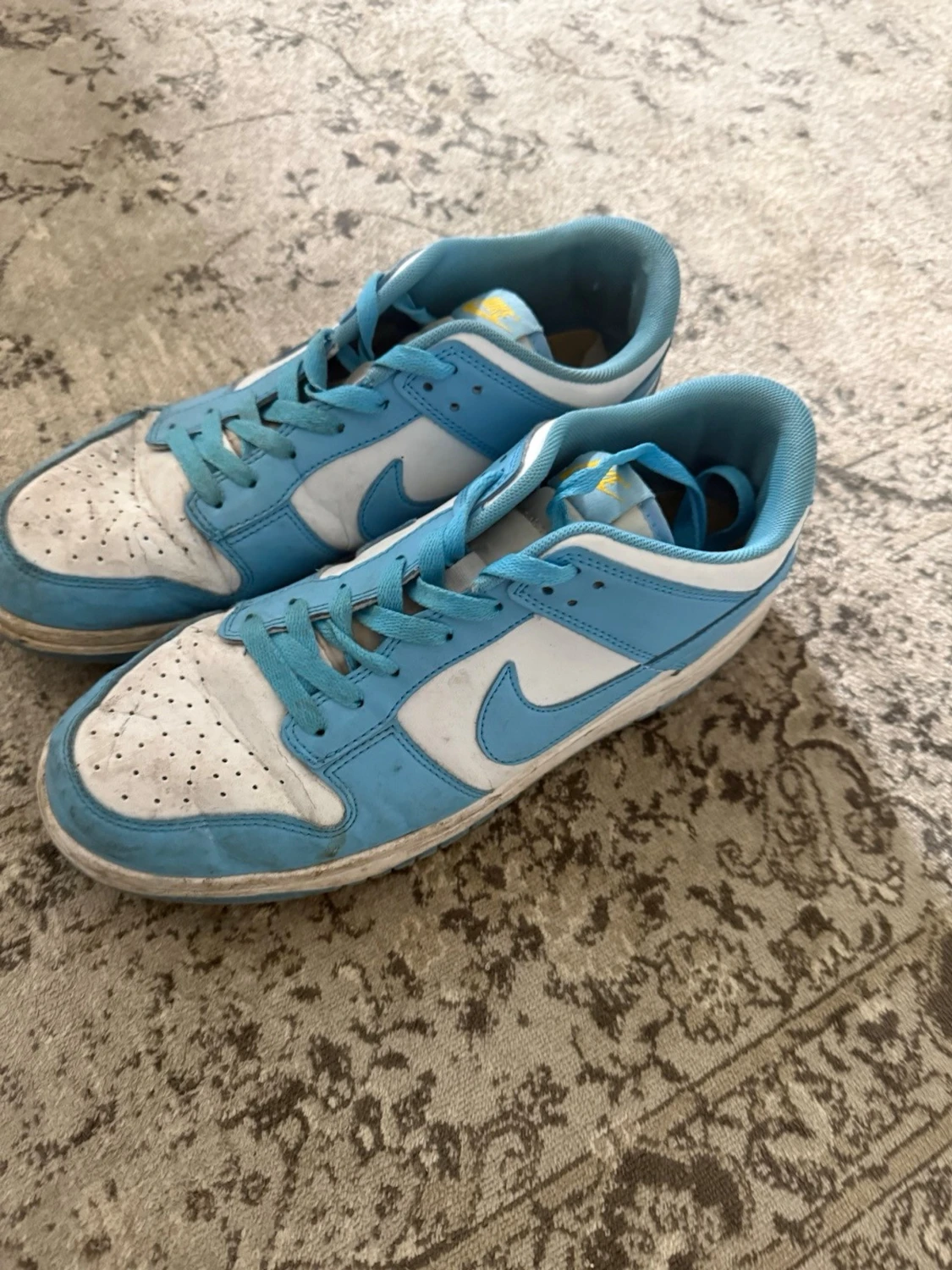 Nike Dunk Low blå och vita sneakers - 3