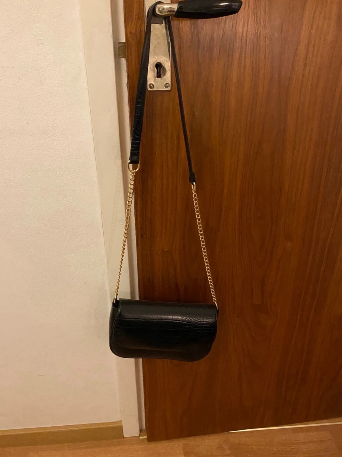 Svart handväska  - 1