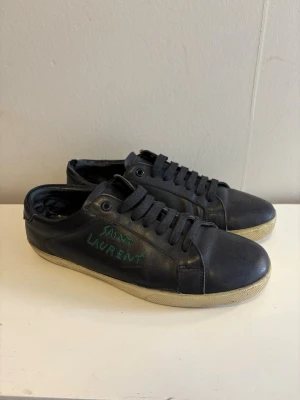 Saint laurent skor  - Snygga saint laurent skor i storlek 42