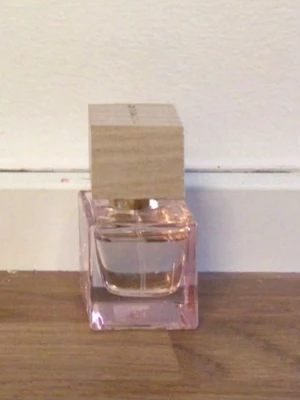 Fleurs de L'Himalaya parfym - Parfym från Rituals se bild hur mycket använt 