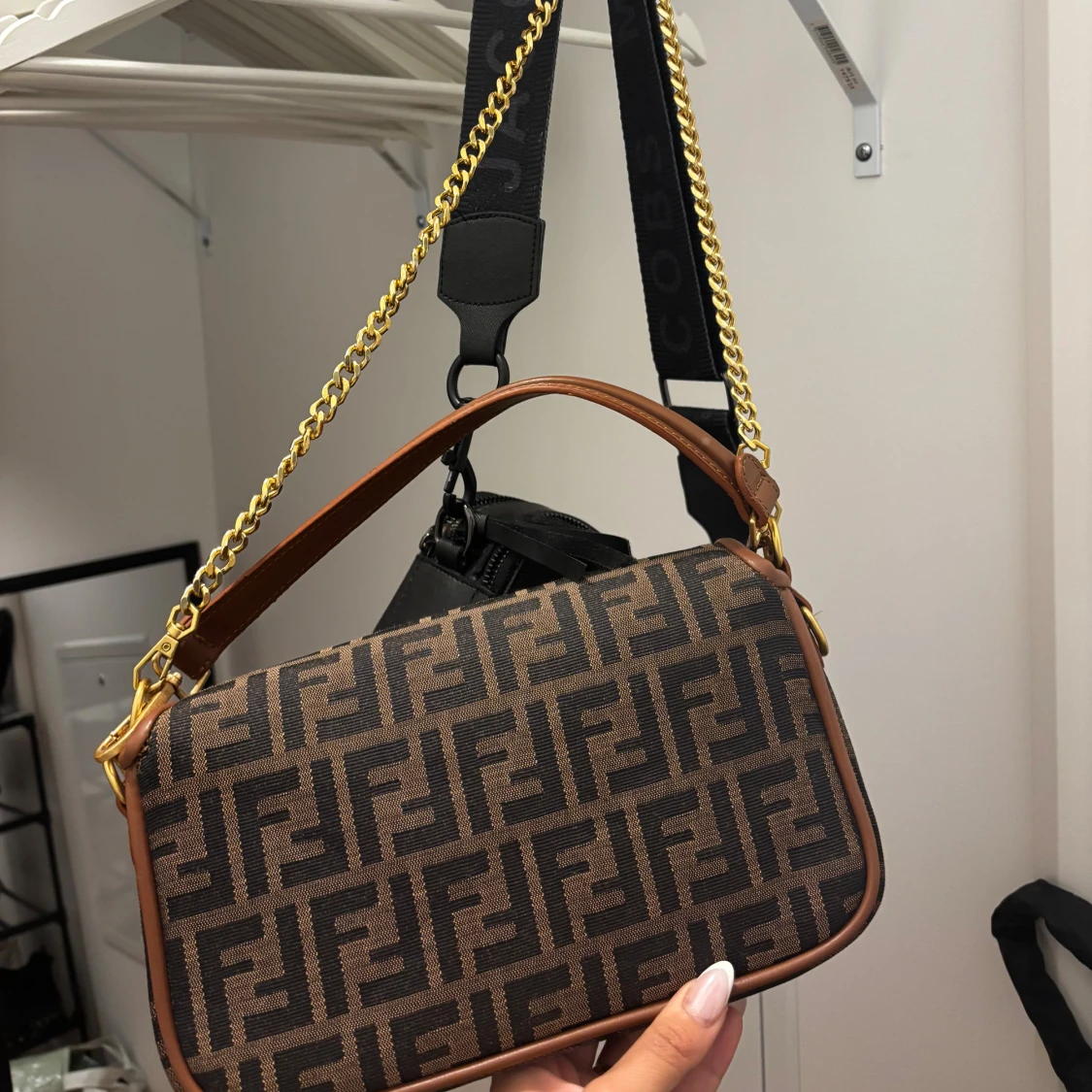 Fbrun monogram handväska - 2