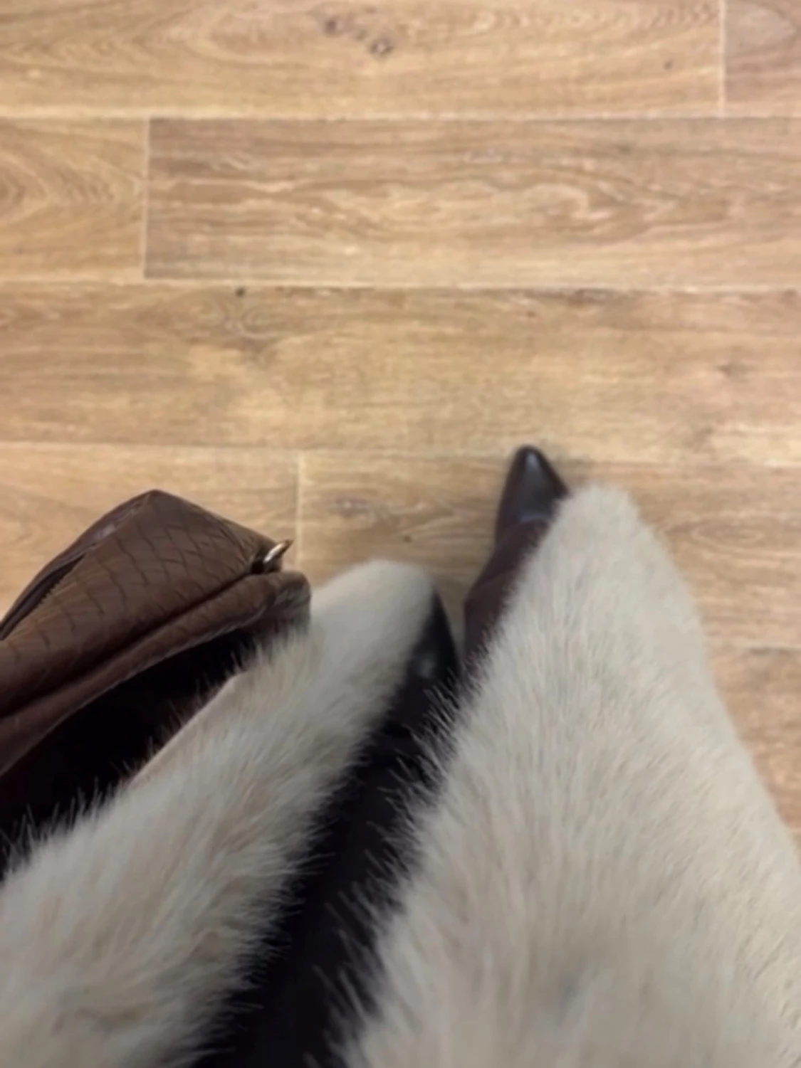 Lång beige pälsjacka - 1