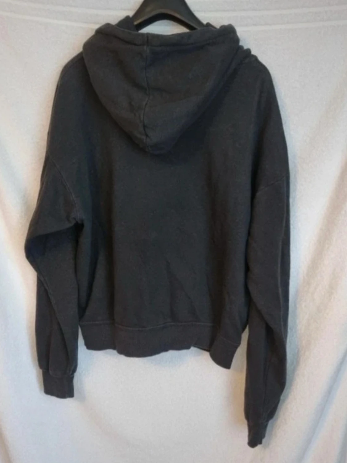 Svart hoodie - 1