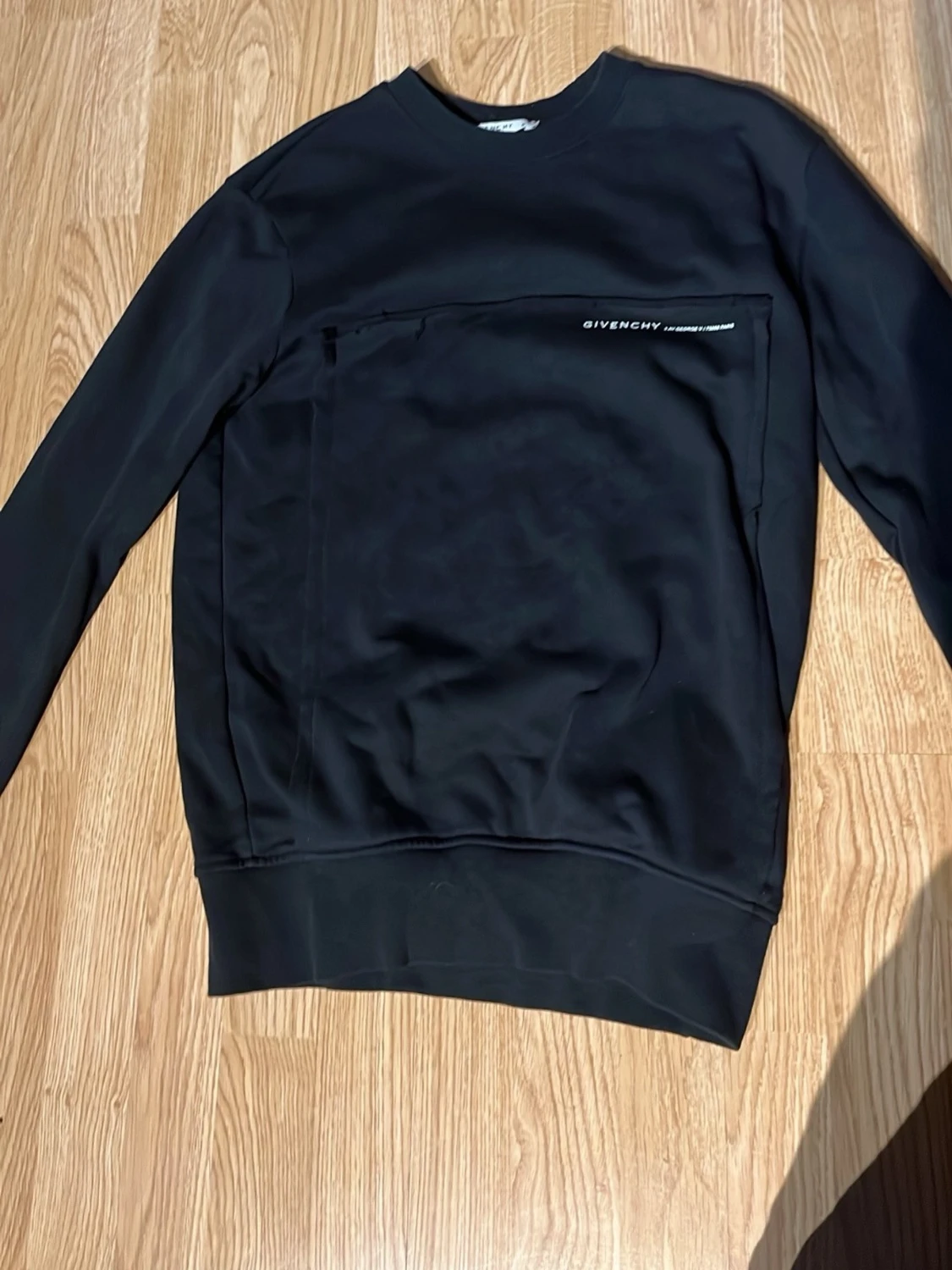 Svart sweatshirt från Givenchy