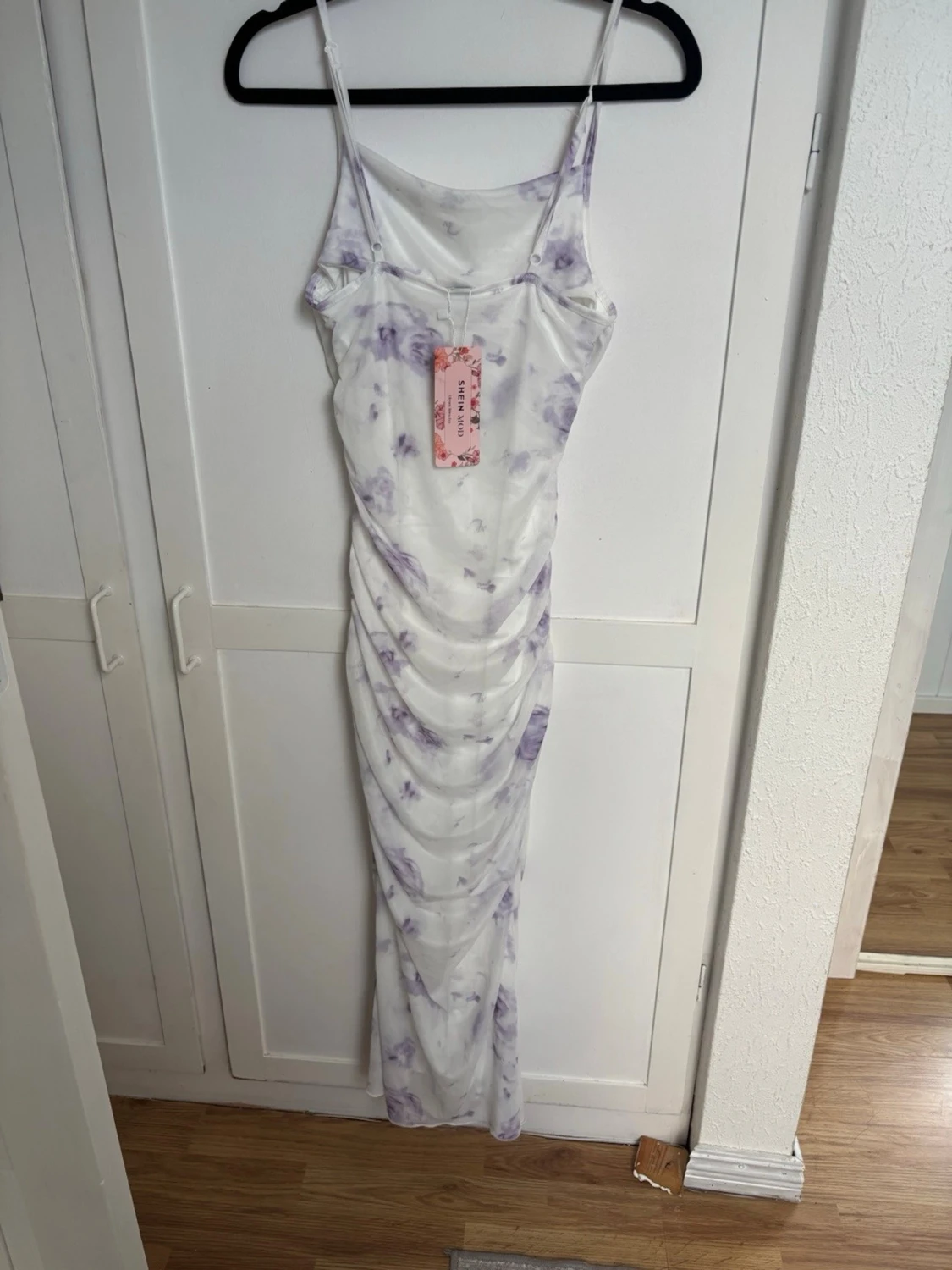 Lång vit-lila klänning - 1