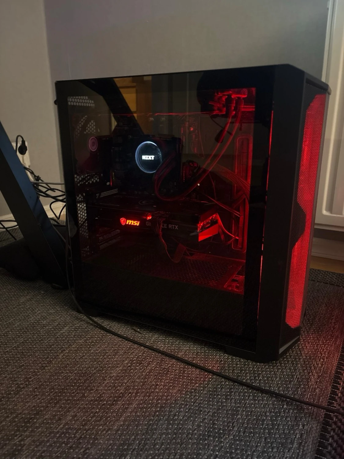 Gaming dator(3060,ryzen 7, NZXT kylare, 16gb ram) - 3