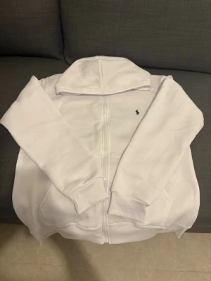 Ralph Lauren Zip - Zip från Larph Lauren i 10/10 skick.
