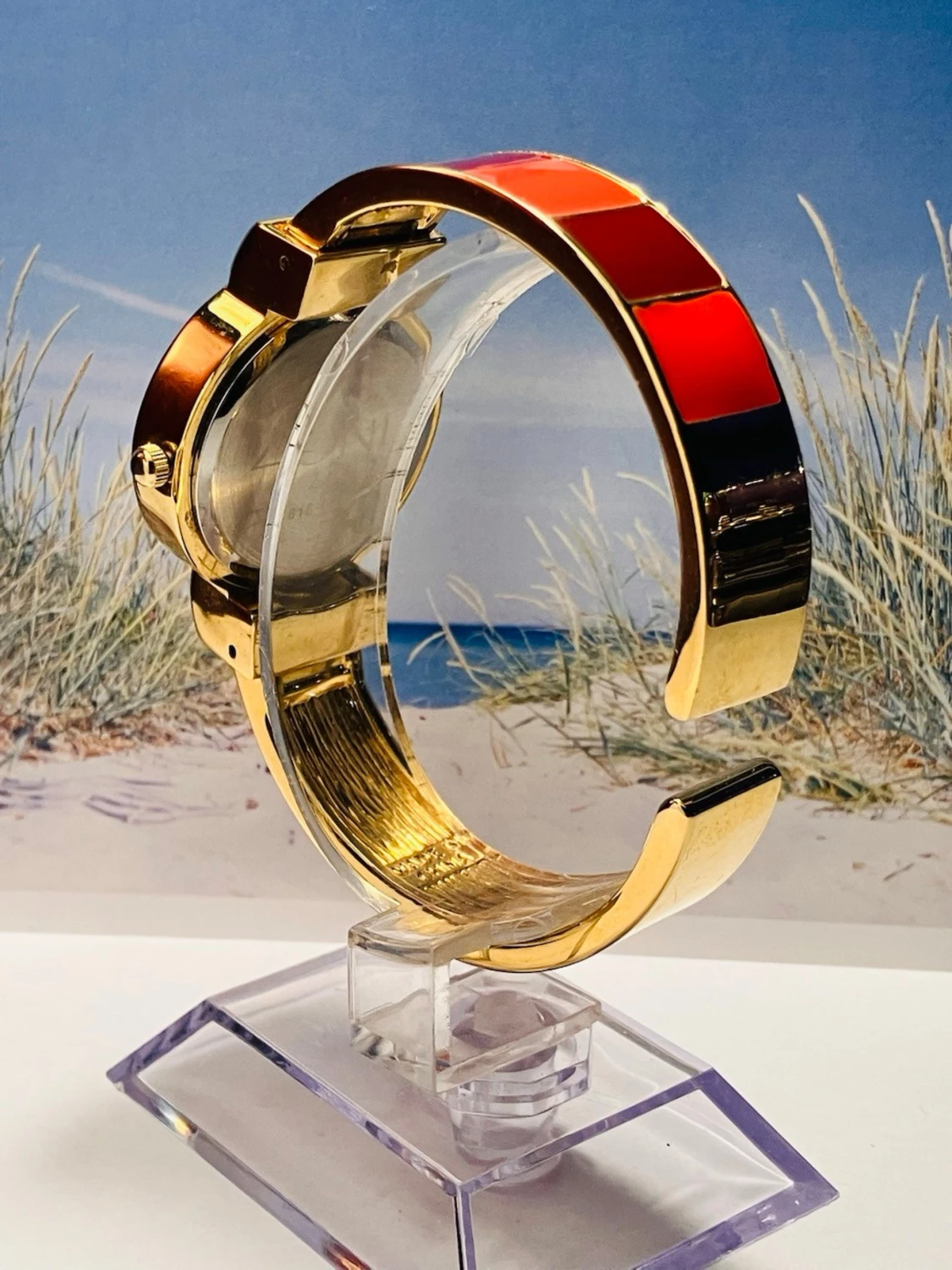 Guldig klocka från In Zone - 3