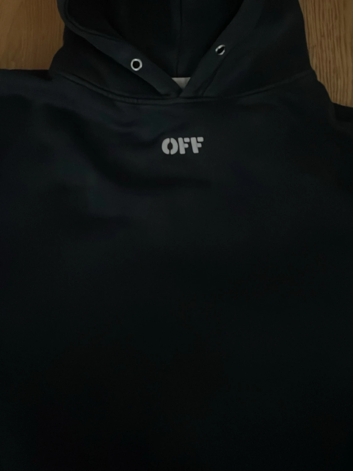 Svart Off-White hoodie med vita detaljer - 1
