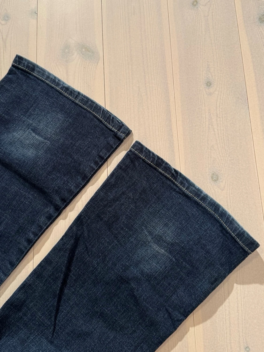 Lågmidjade bootcut jeans  - 6