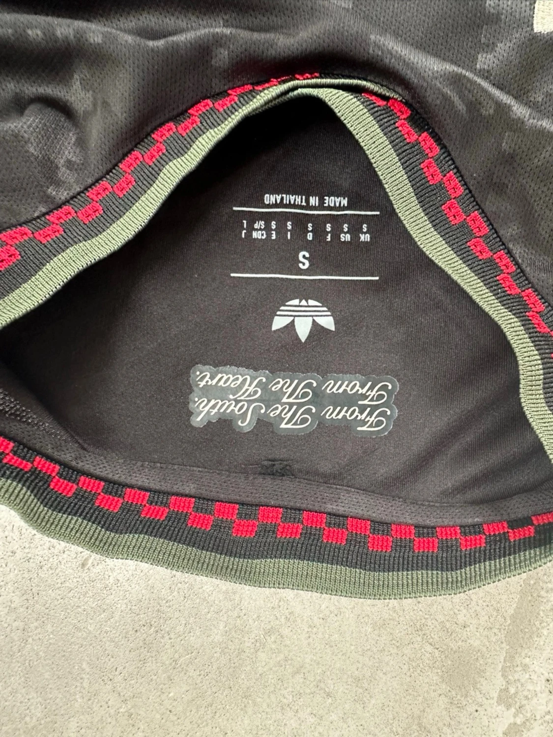 Svart Adidas x byern  matchtröja - 3
