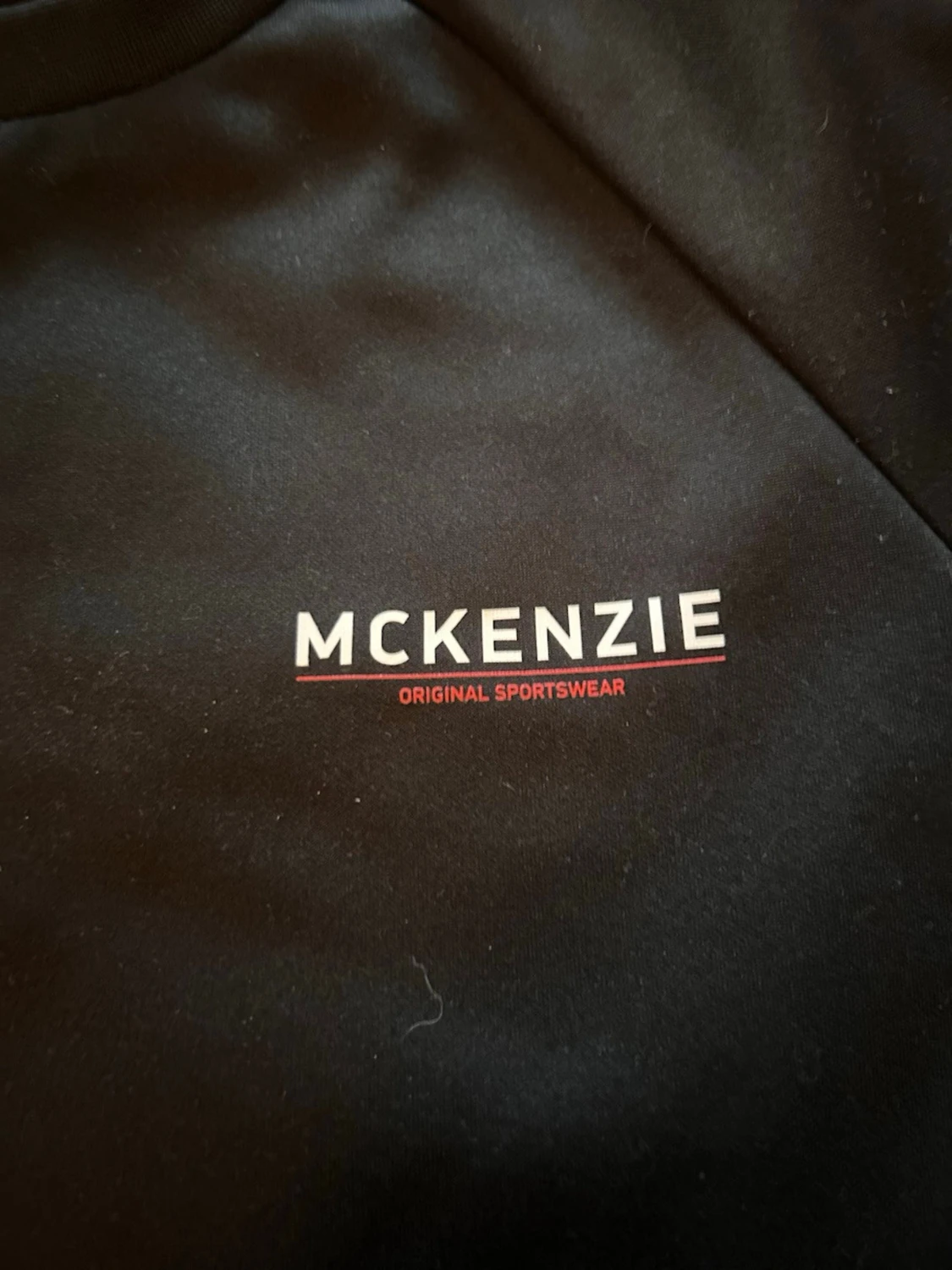 Svart McKenzie t-shirt med tryck - 1