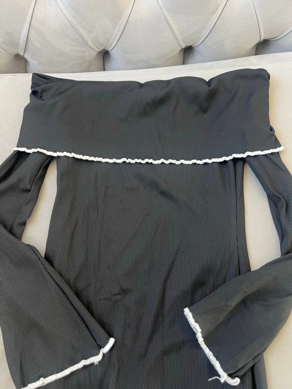 Svart offshoulder långklänning - 1