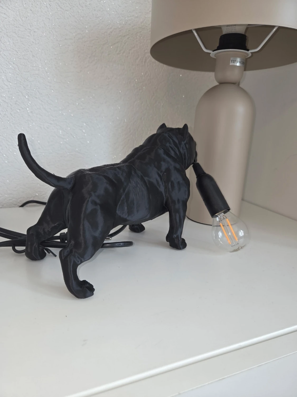 Bordslampa Pitbull  - 2