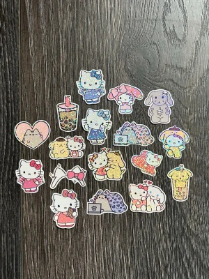 Holografiska klistermärken  - Klistermärken målade av lovelyhomecraft med ett holografiskt glitter! Välj & mixa vilka man önskar! 🌈✨ storlek cirka 2-6 cm! Varje köp för minst 35 kr exkl frakt får en gåva med! 🩷Kontakta oss för frakt med frimärke (18 kr) eller för att köpa via ”köp nu” 🚚