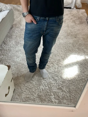 Tiger of Sweden jeans  - Tiger of Sweden Pistolero Jeans | skick 9/10 | Storlek 32/32 | Pris - 399kr | Modellen är ca 180cm lång | Hör av dig vid minsta fråga eller fundering!!