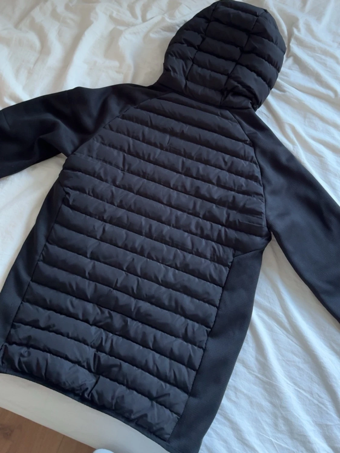 Svart cardigan från McKenzie - 2