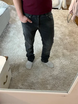 Replay Grover jeans  - Replay Jeans | skick 9/10 | Storlek 33/34 | Pris - 499kr | Modellen är ca 181cm lång | Hör av dig vid minsta fråga eller fundering!!