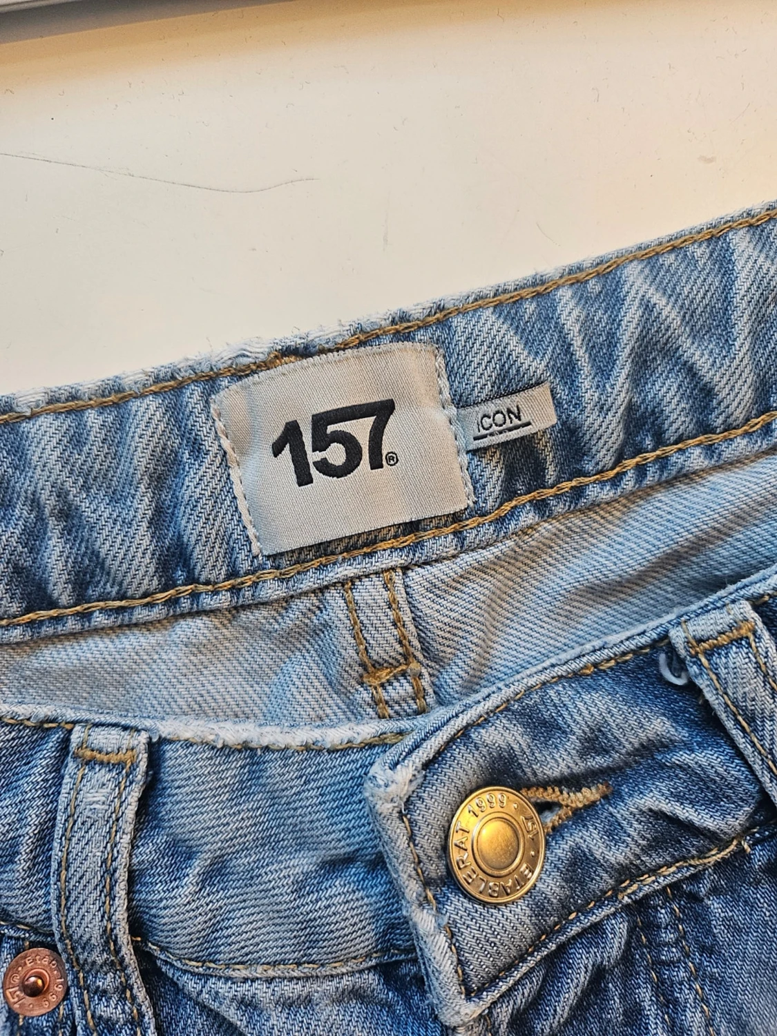  ljusblå raka jeans - 5