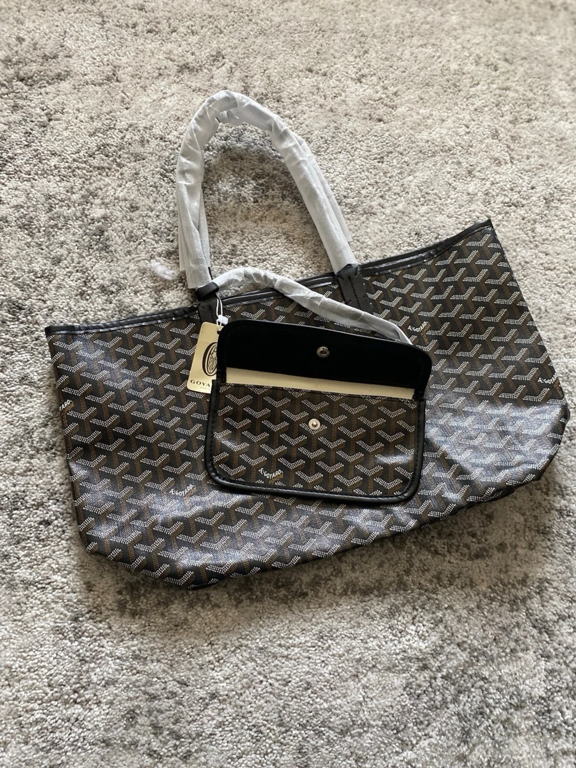 Svart shoppingväska med mönster - 1