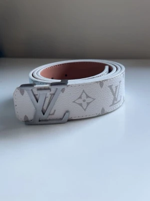Lv bälte - Helt nytt