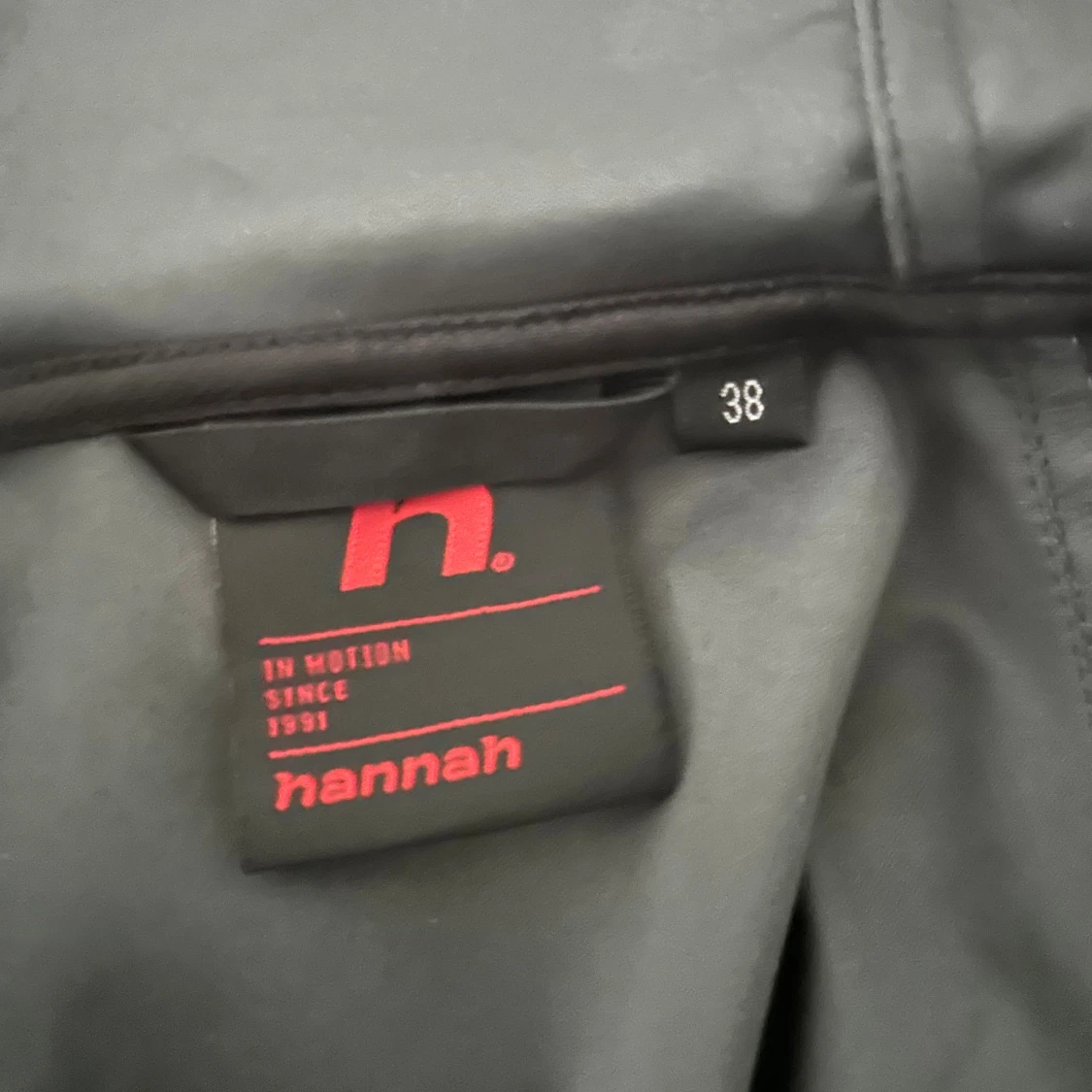 Grå täckbyxor från Hannah - 4