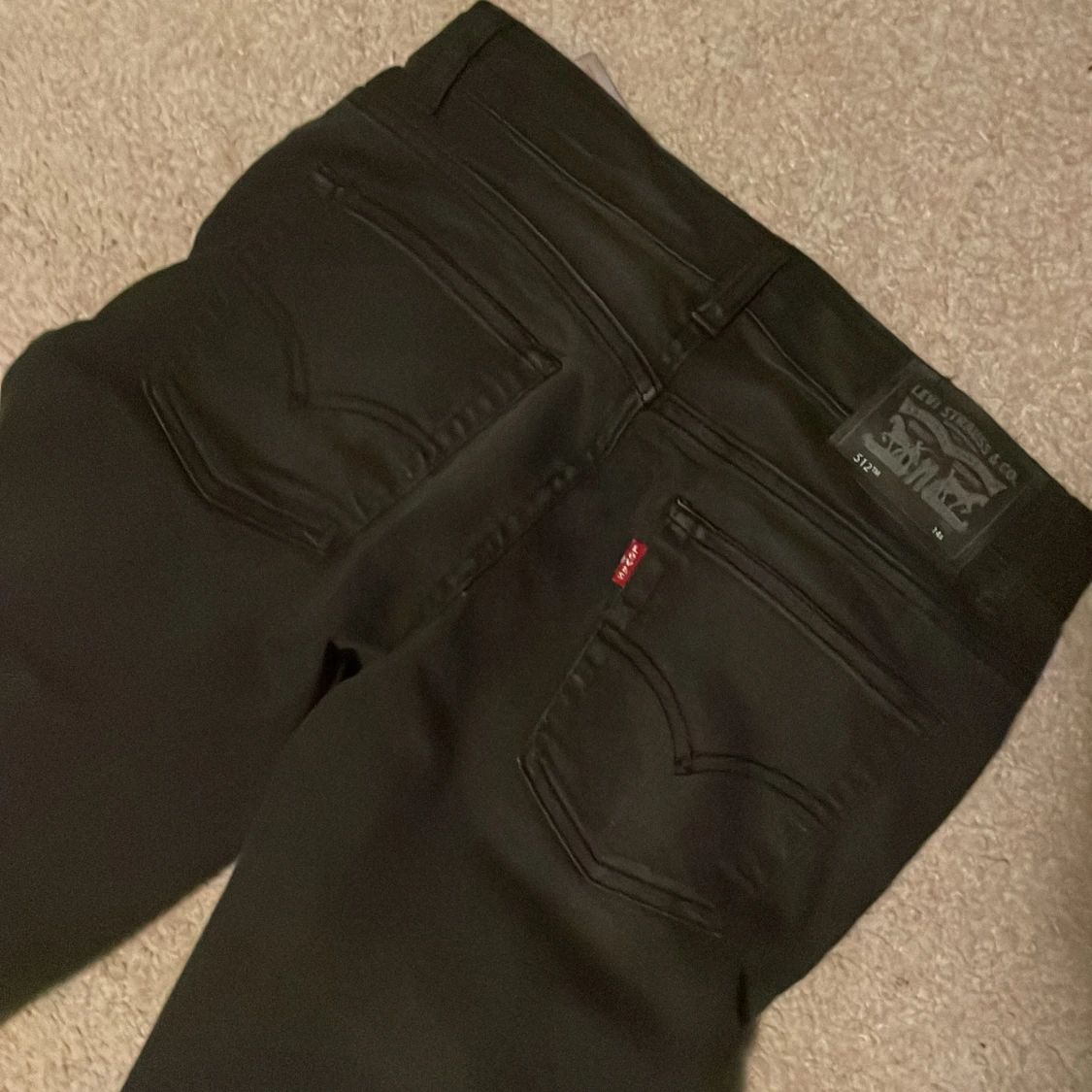 Svarta Levi's 512 Slim Taper jeans - 4