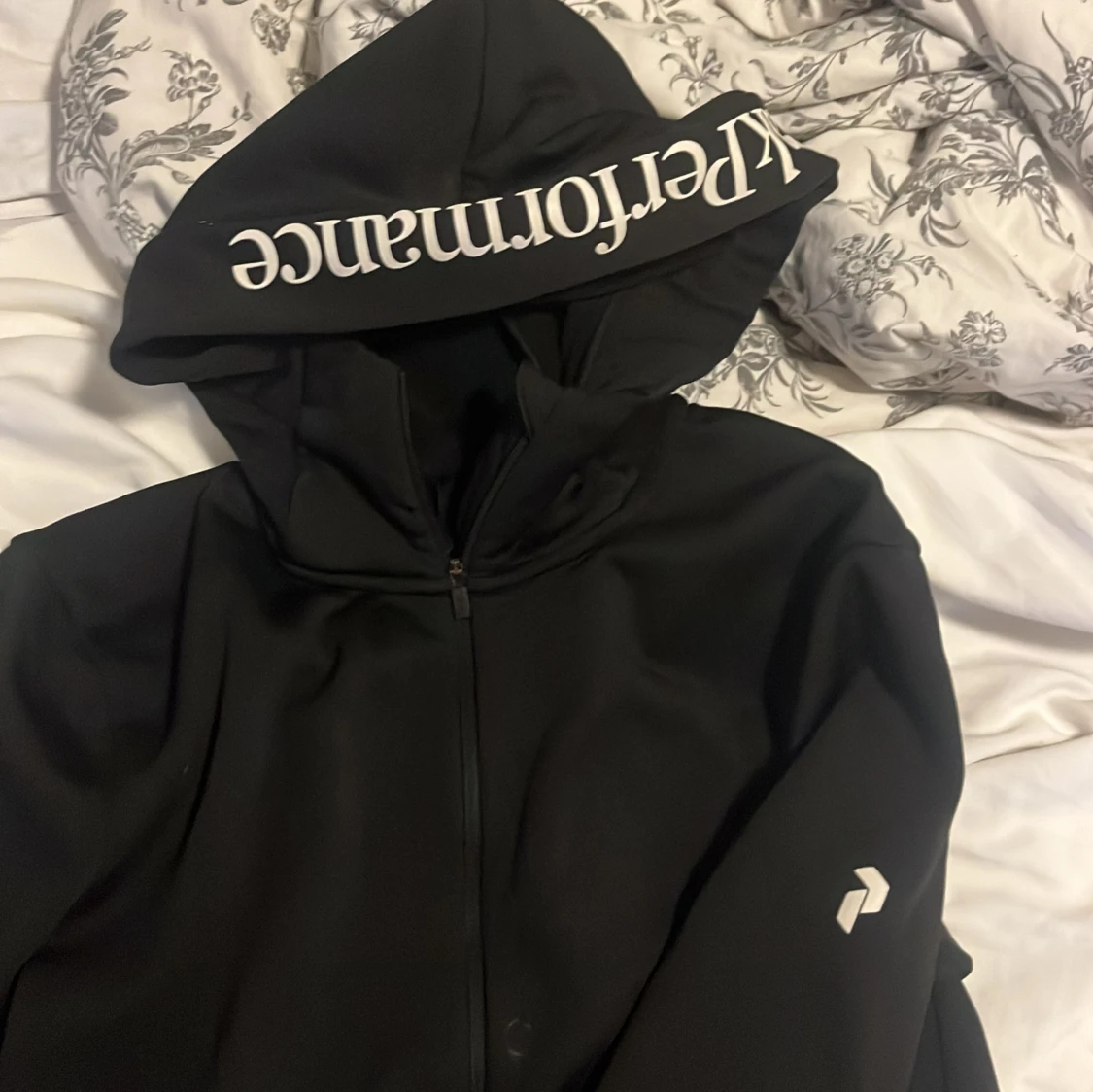 Svart vindjacka Peak Performance M - 1