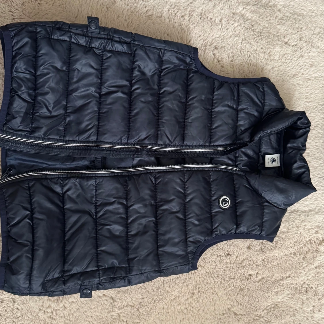 Mörkblå quiltad dunväst Petit Bateau - 3