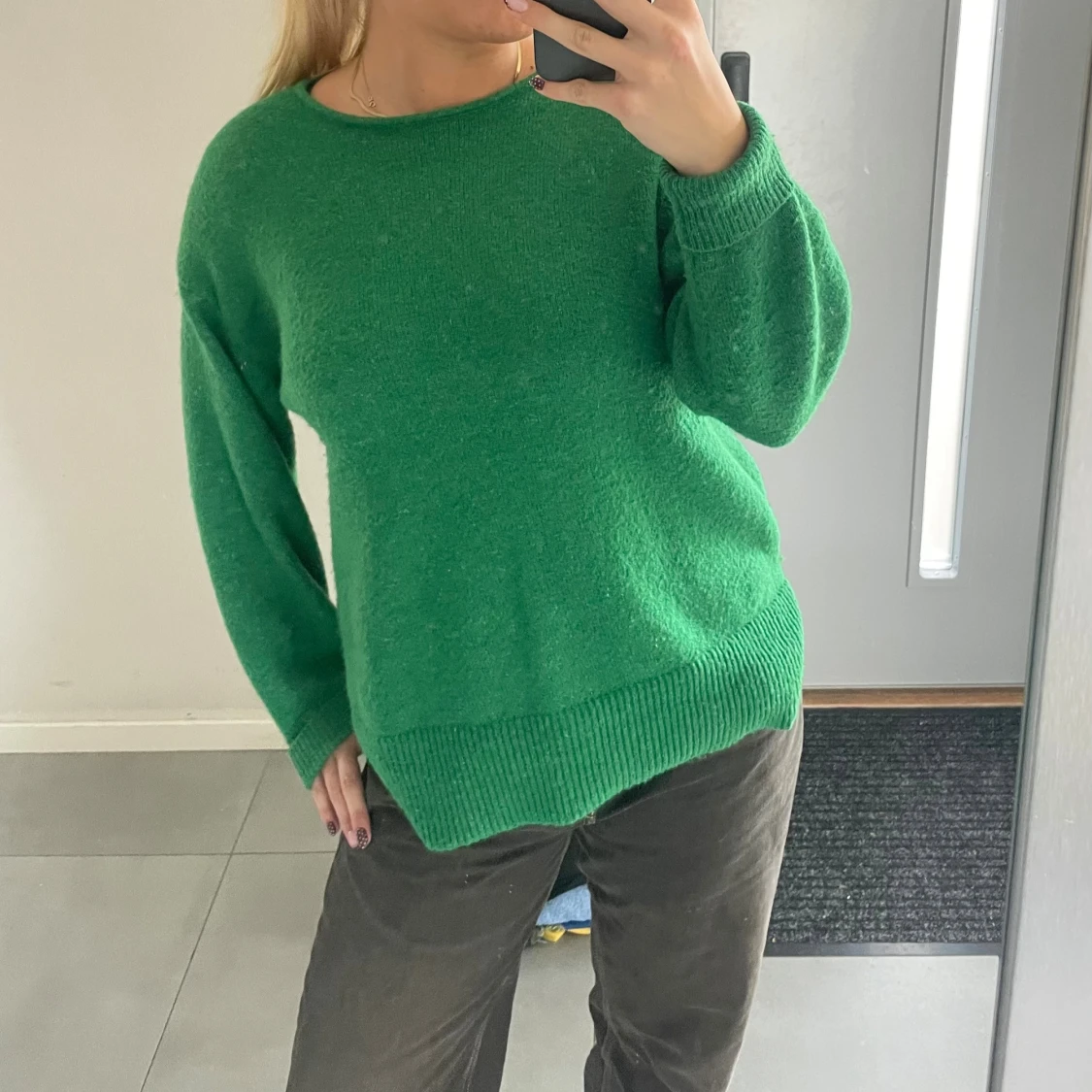 Grön stickad tröja från Indiska - 1