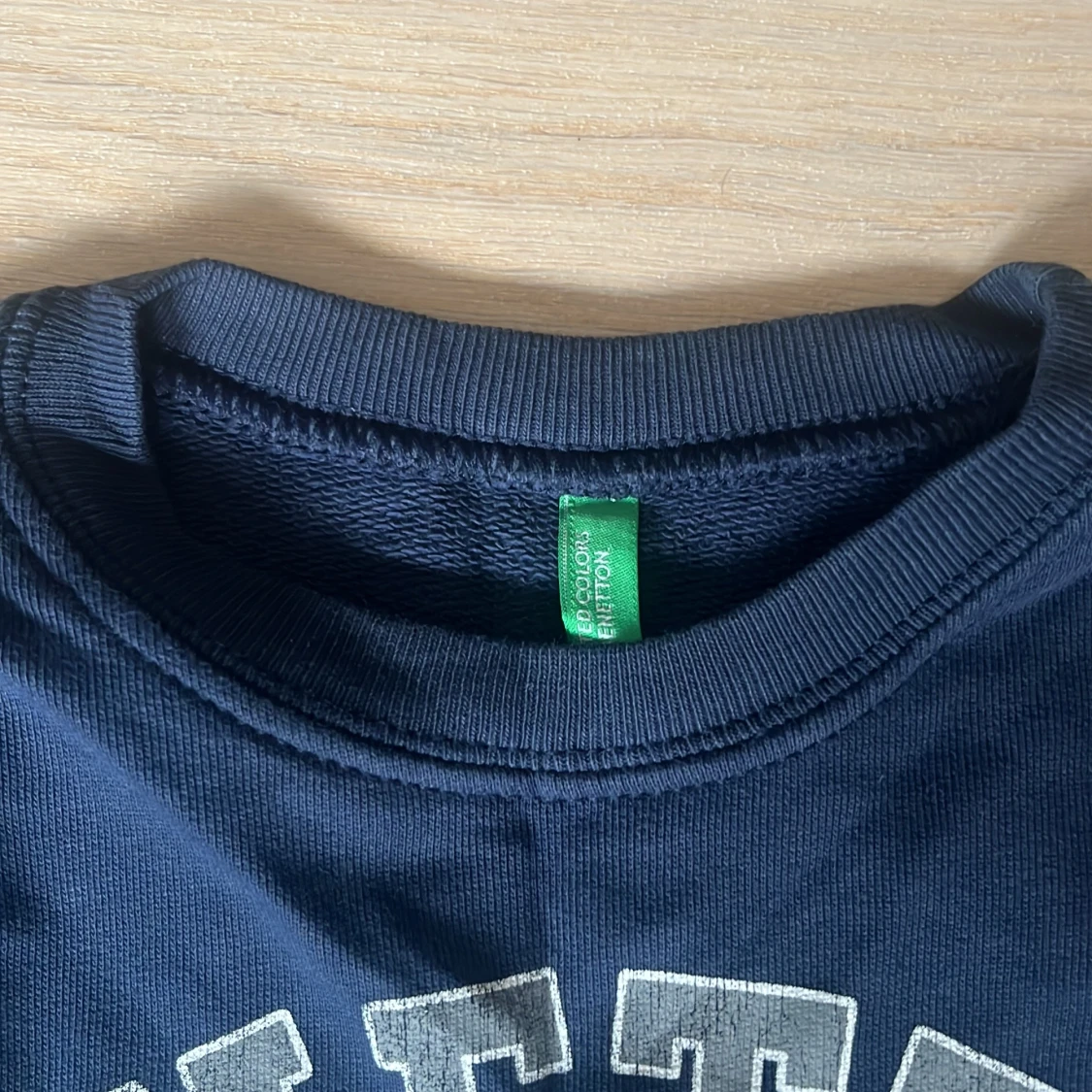 Mörkblå sweatshirt från Benetton - 1