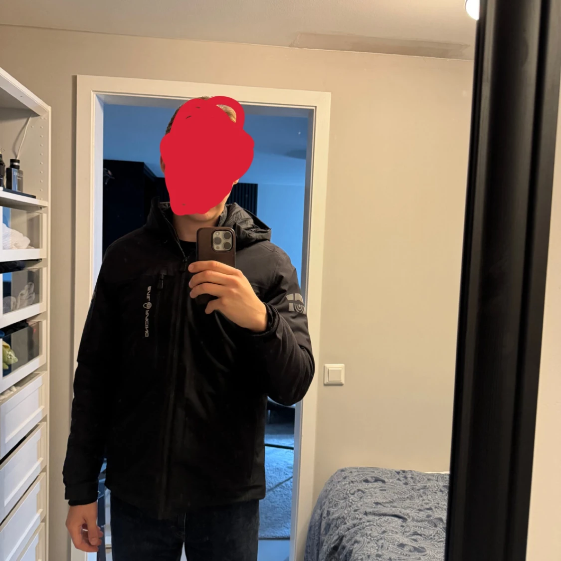 Svart vinterjacka från Sail Racing - 2