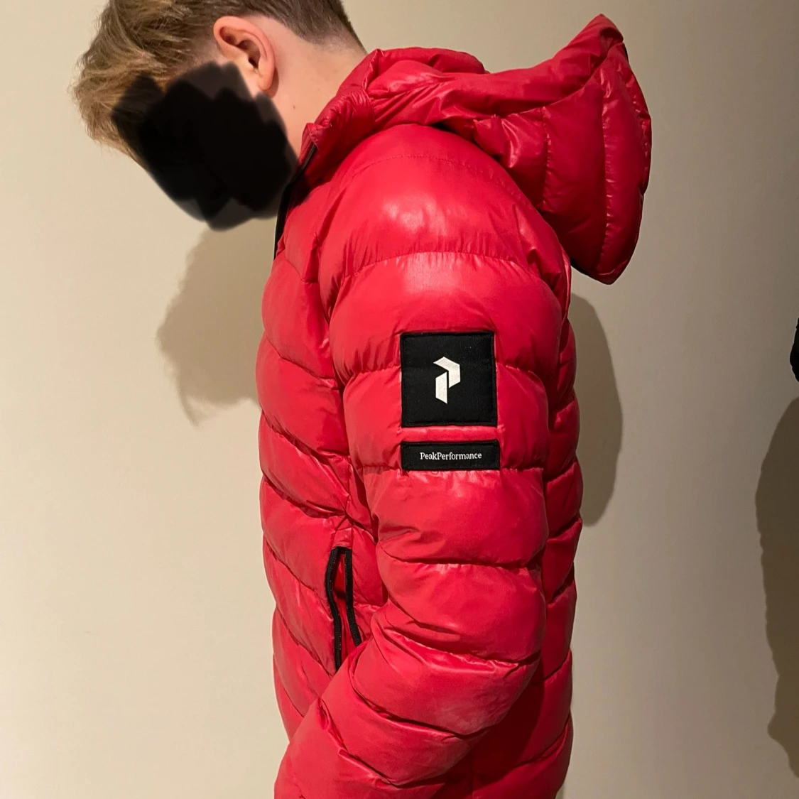 Röd Peak Performance dunjacka 170 - 2