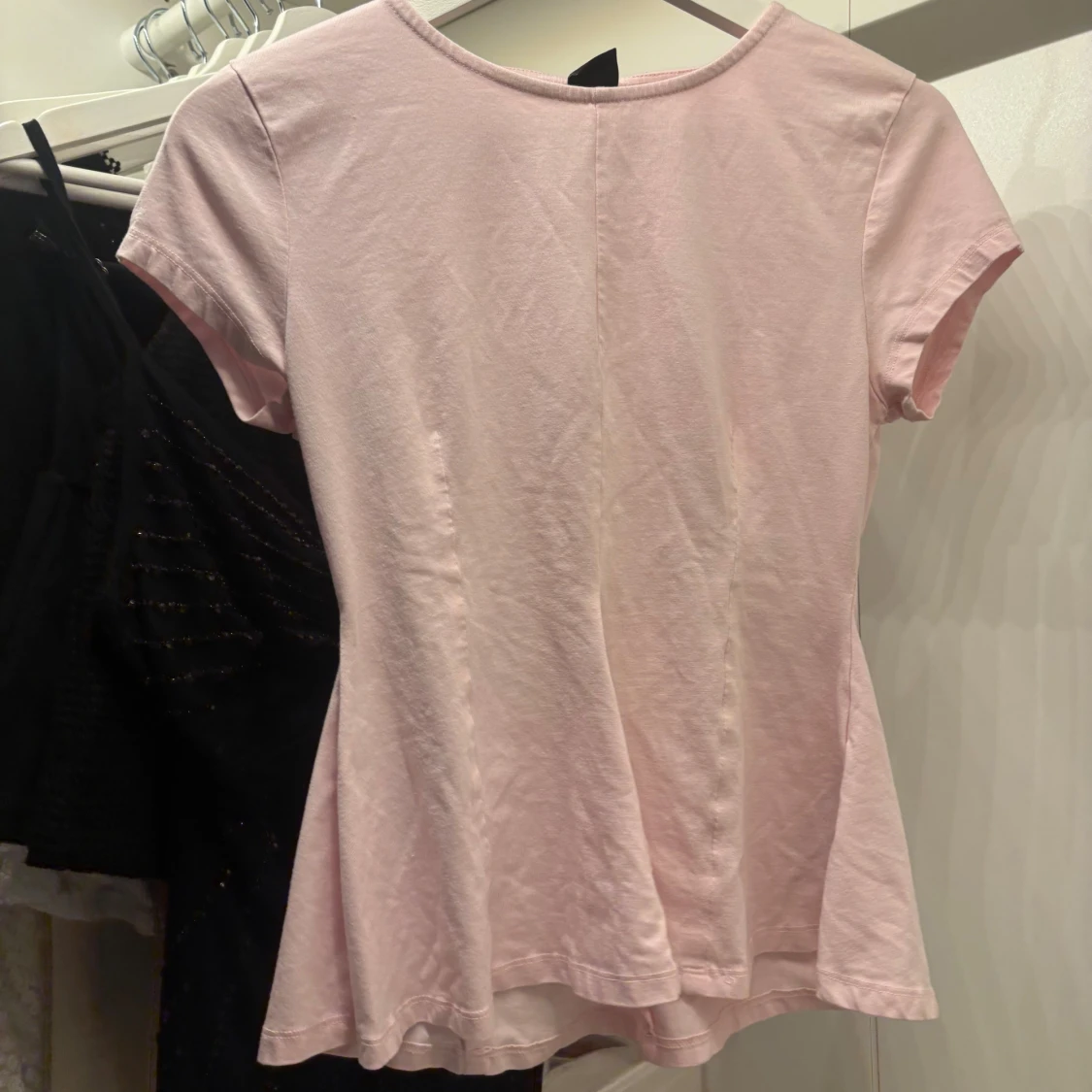 Ljusrosa topp från Gina Tricot