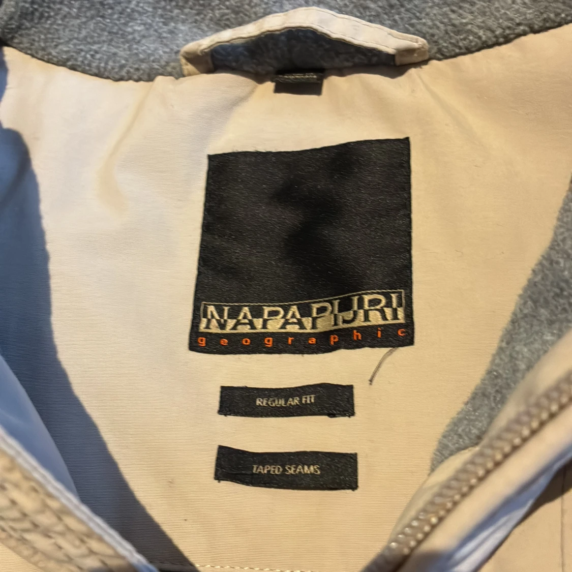 Beige skidjacka från Napapijri - 2