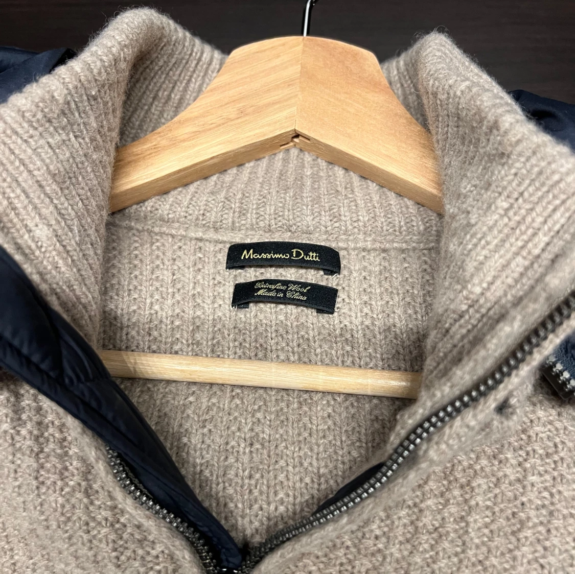 Beige stickad tröja från Massimo Dutti - 2