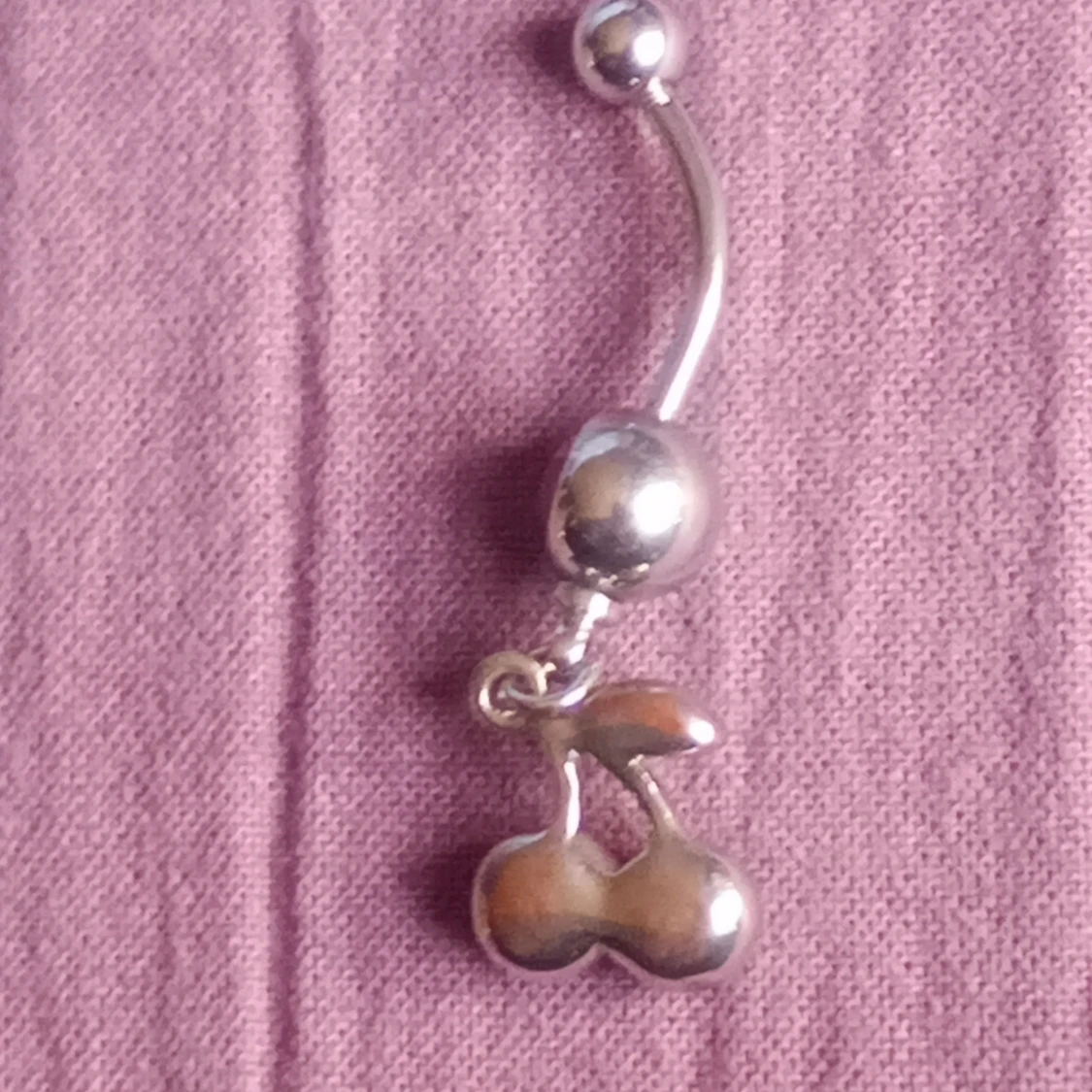 Navelpiercing körsbär🍒 - 1