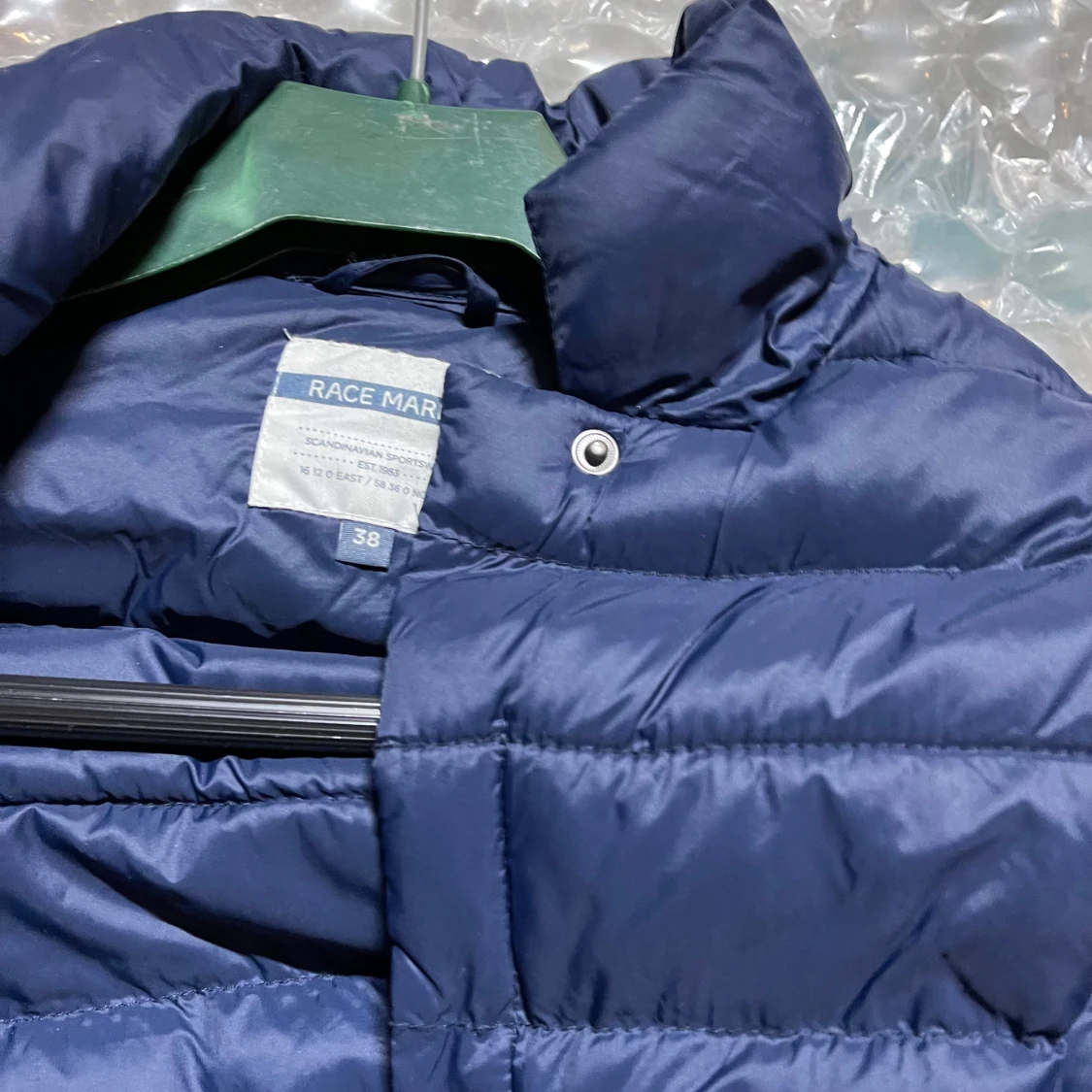 Mörkblå pufferjacka från Race Marine - 2