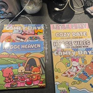 Målarböcker  - Målarböcker. Dessa är inte ”äkta” men lika motiv 