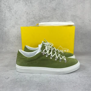 DIEMME MAROSTICA SNEAKER - – Condition: 10/10, brand new  – What is included: Box and dustbag  – Retail price: 3699 SEK