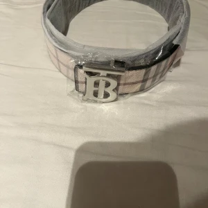 Bälte - Helt nytt storlek 105cm