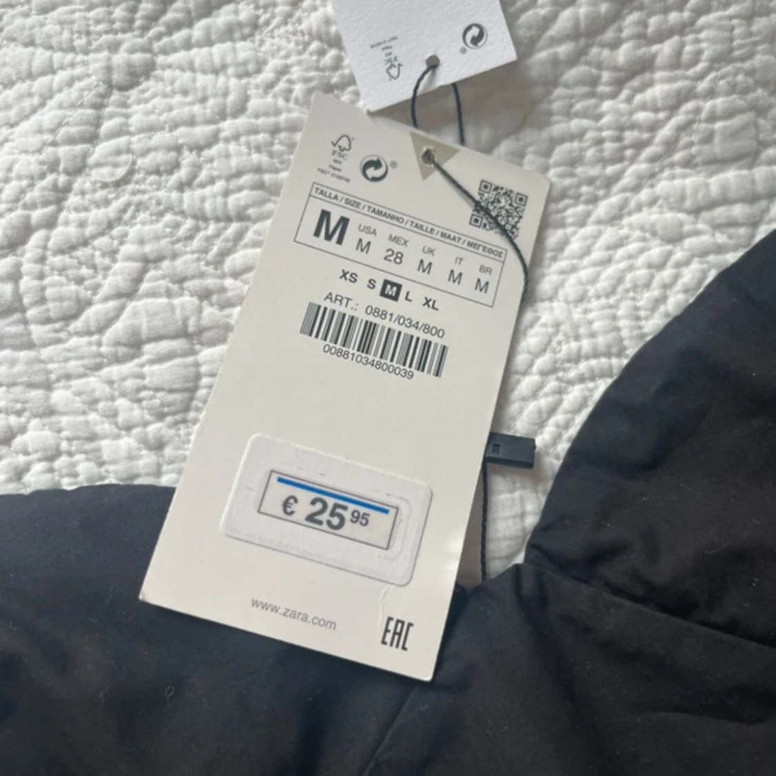 Svart blommig tubtopp från Zara - 2