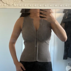 Zara topp - Står ej storlek men skulle gissa på S eller XS