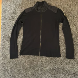 Svart kofta från belstaff - Storlek/L, skick 8/10