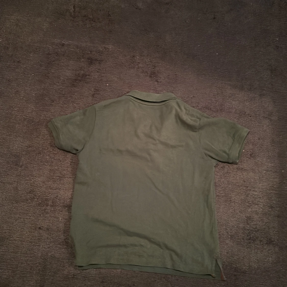 Olivgrön Scalpers pikétröja - 4