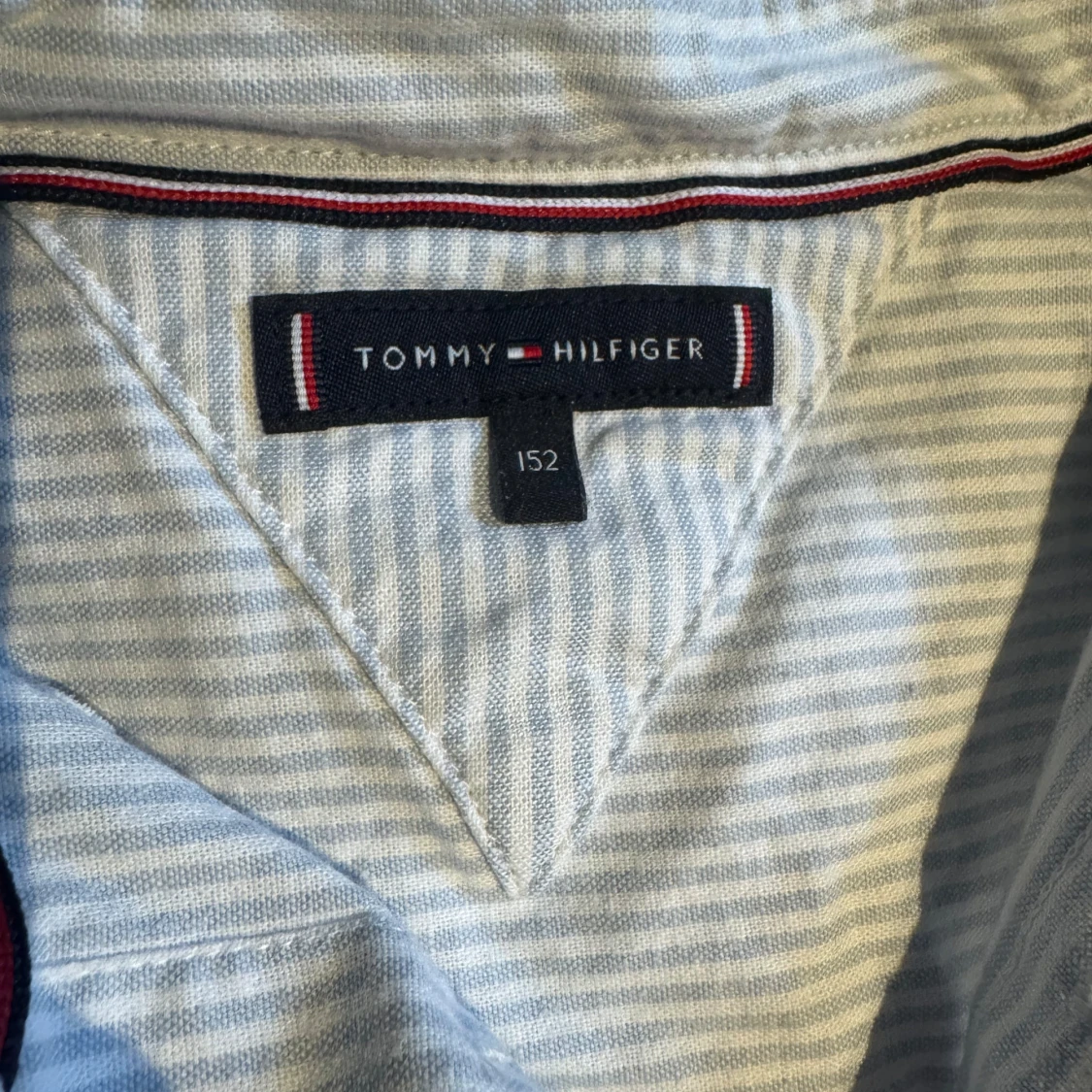Randig skjorta från Tommy Hilfiger - 1