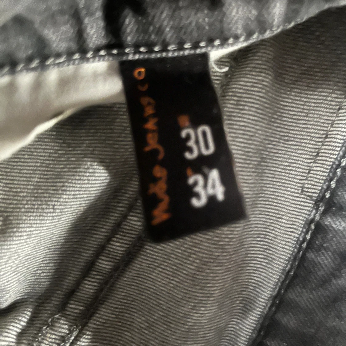 Grå jeans från Nudie Jeans - 4